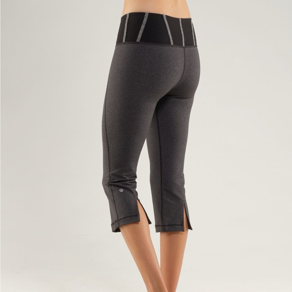 Lululemon Tadasana Slit Crop Leggings